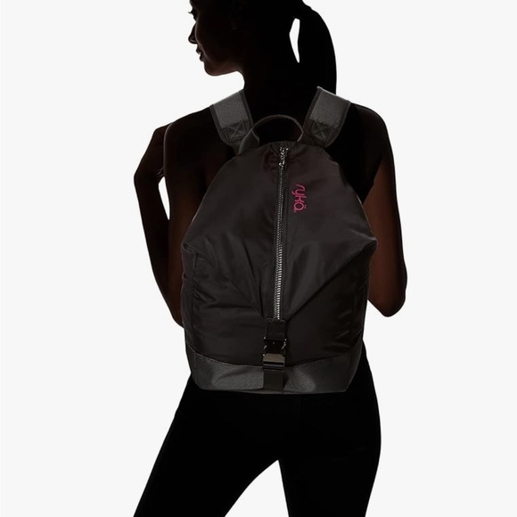 Ryka Women\'s Epic Trek Hiking Backpack, Black, Medium main image 5